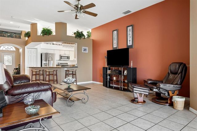 28832 RAINDANCE AVENUE, Wesley Chapel, FL 33543