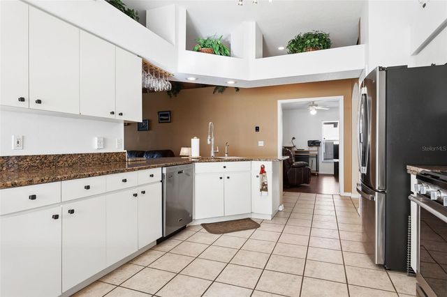 28832 RAINDANCE AVENUE, Wesley Chapel, FL 33543