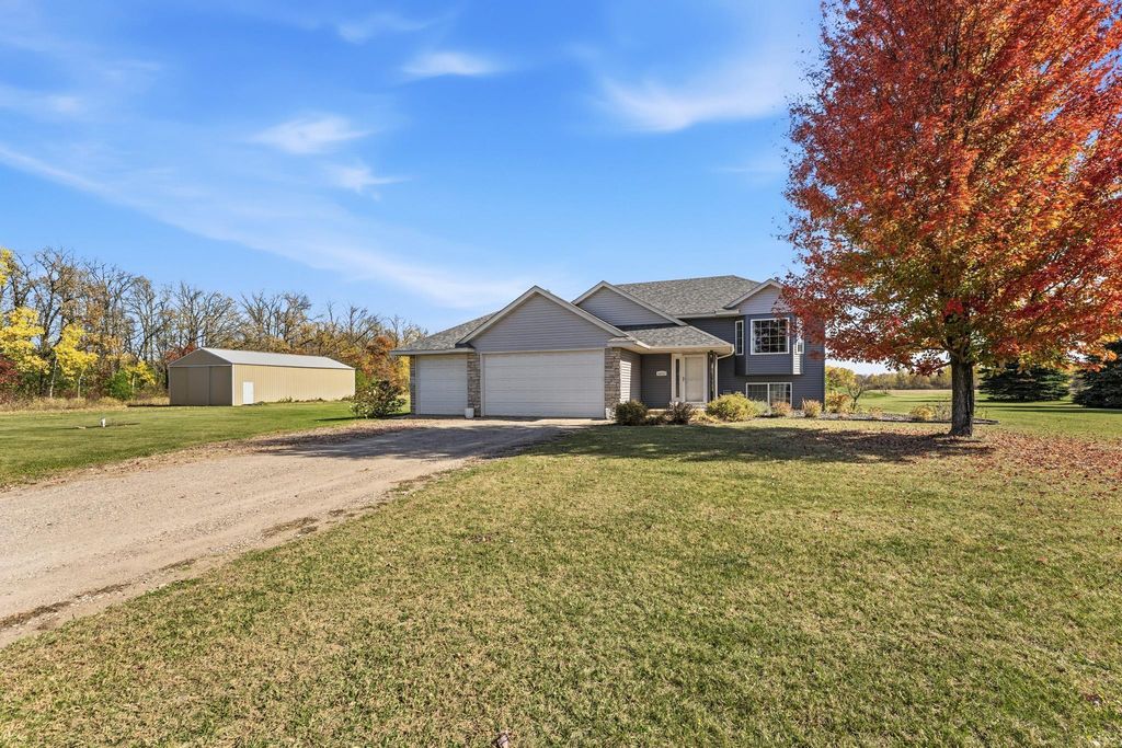 46983 James Avenue, Harris, MN 55032 — photo 2