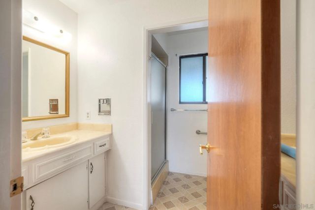 30620 Miller Rd, Valley Center, CA 92082