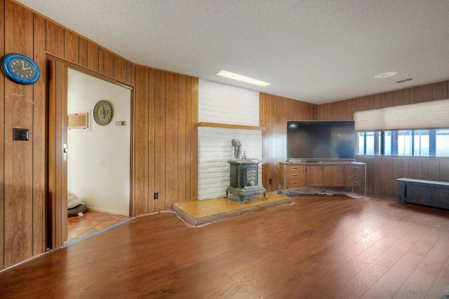 30620 Miller Rd, Valley Center, CA 92082