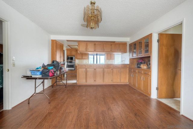 30620 Miller Rd, Valley Center, CA 92082