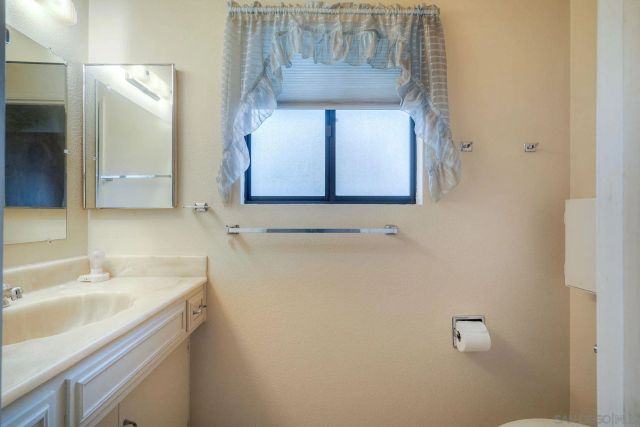 30620 Miller Rd, Valley Center, CA 92082