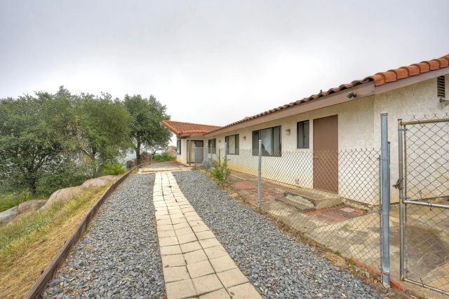 30620 Miller Rd, Valley Center, CA 92082