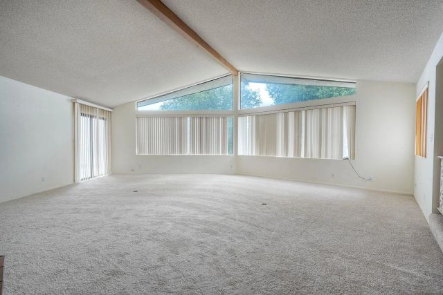 30620 Miller Rd, Valley Center, CA 92082