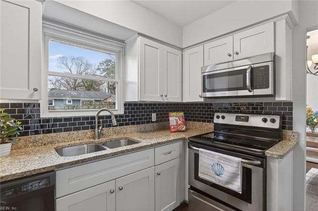 561 Rose Marie AVE, Virginia Beach, VA 23462