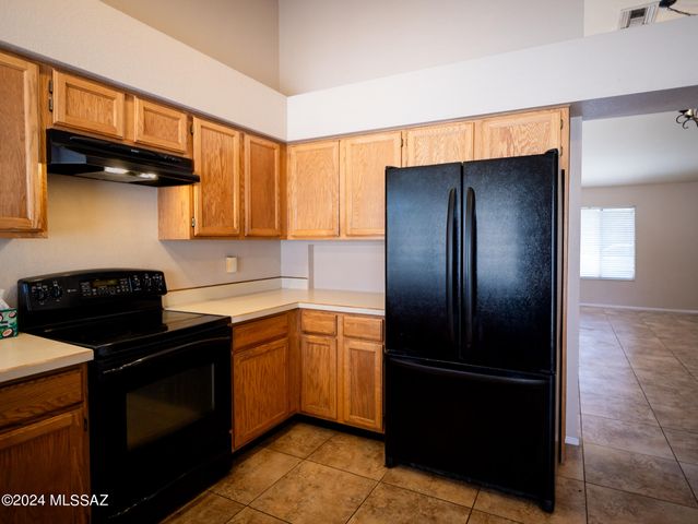 5471 N Vía Umbrosa, Tucson, AZ 85750