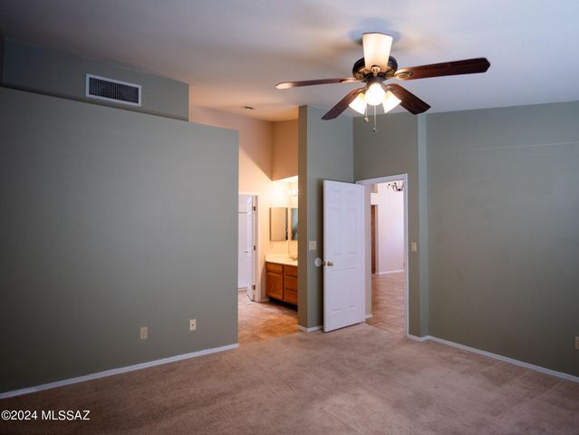 5471 N Vía Umbrosa, Tucson, AZ 85750