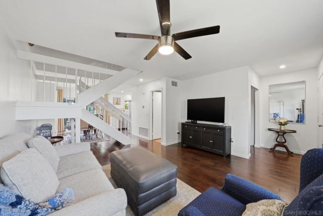 10320 Del Coronado Ln, Santee, CA 92071