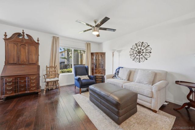 10320 Del Coronado Ln, Santee, CA 92071