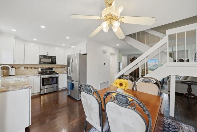 10320 Del Coronado Ln, Santee, CA 92071