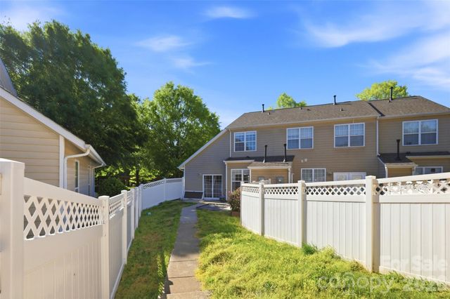 8000 Whitehawk Hill Road, Waxhaw, NC 28173
