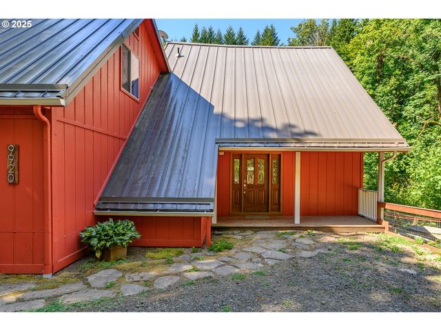 9920 Sw GILBERT CREEK Rd, Willamina, OR 97396