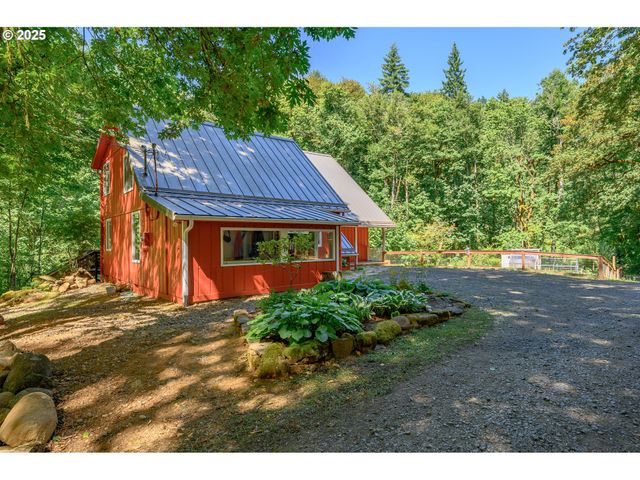 9920 Sw GILBERT CREEK Rd, Willamina, OR 97396