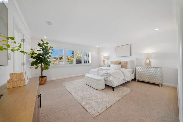 7420 Hansen Dr, Dublin, CA 94568
