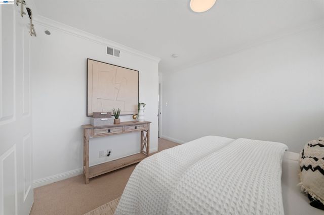 7420 Hansen Dr, Dublin, CA 94568