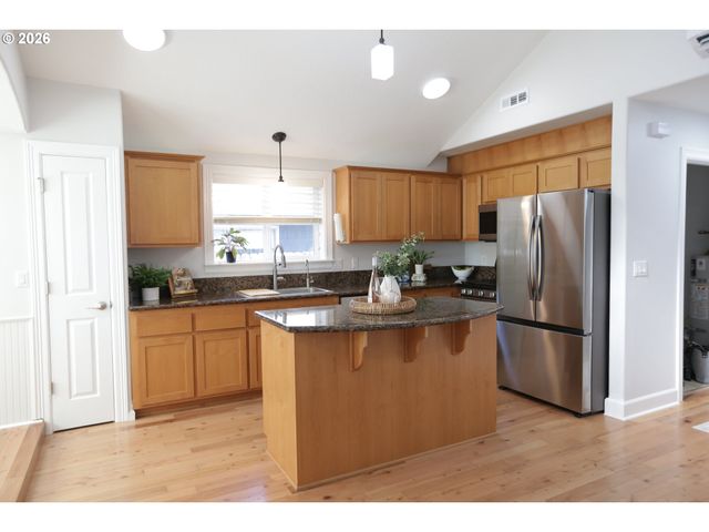 3615 T St, Vancouver, WA 98663