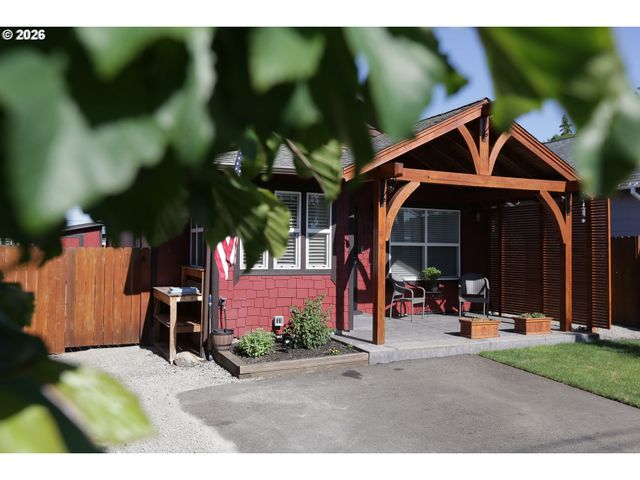 3615 T St, Vancouver, WA 98663