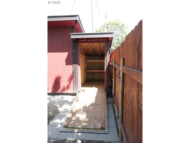 3615 T St, Vancouver, WA 98663