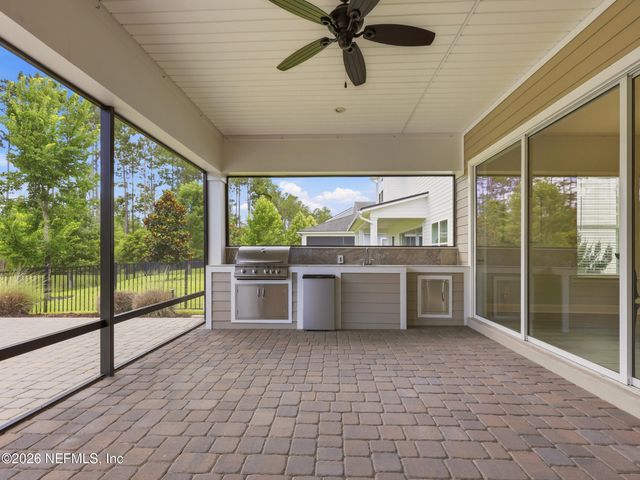 152 PINE HAVEN Drive, St. Johns, FL 32259