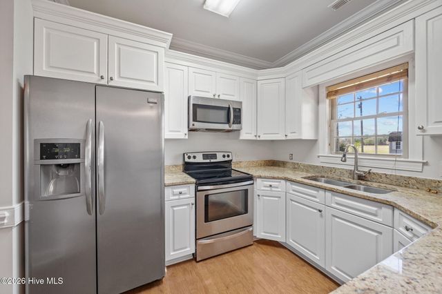 483 Central Drive, Snow Hill, NC 28580