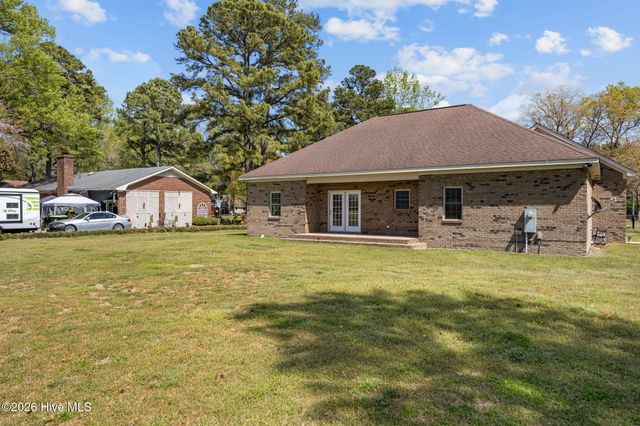 483 Central Drive, Snow Hill, NC 28580