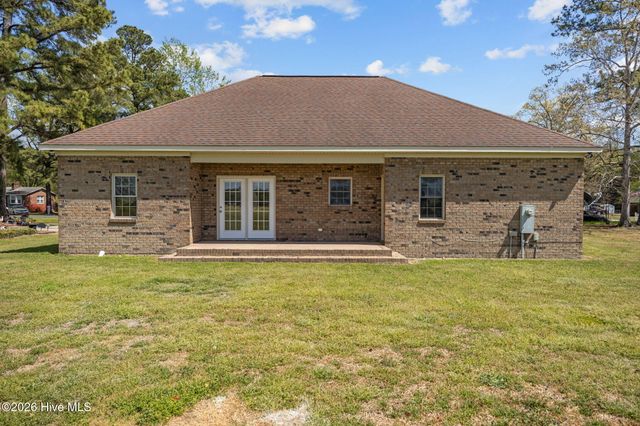 483 Central Drive, Snow Hill, NC 28580