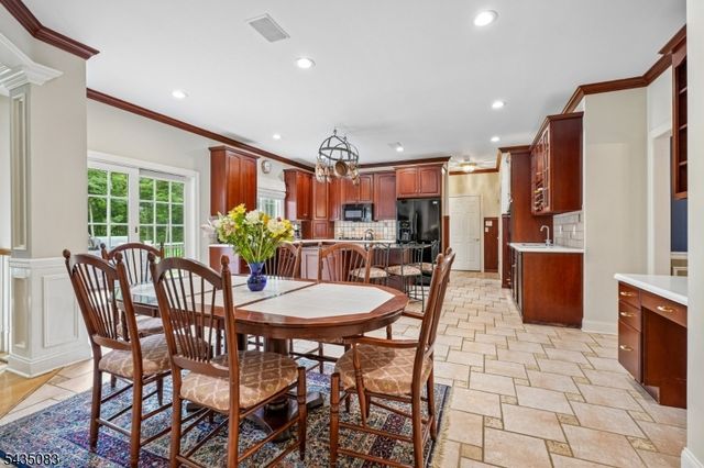 63 Emily Rd, Bernards Twp., NJ 07931