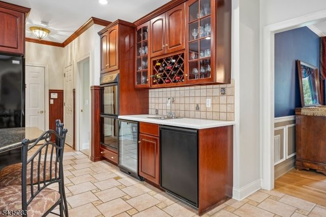 63 Emily Rd, Bernards Twp., NJ 07931