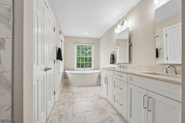 63 Emily Rd, Bernards Twp., NJ 07931