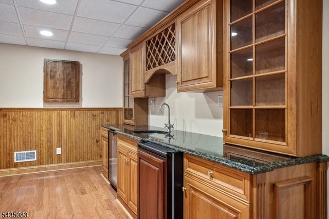 63 Emily Rd, Bernards Twp., NJ 07931