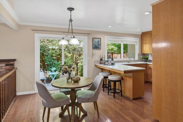 20154 KNOLLWOOD Drive, Saratoga, CA 95070