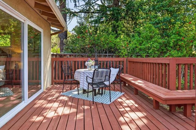 20154 KNOLLWOOD Drive, Saratoga, CA 95070