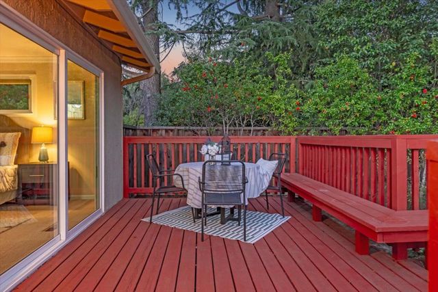 20154 KNOLLWOOD Drive, Saratoga, CA 95070