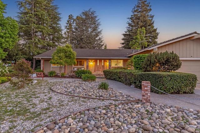 20154 KNOLLWOOD Drive, Saratoga, CA 95070