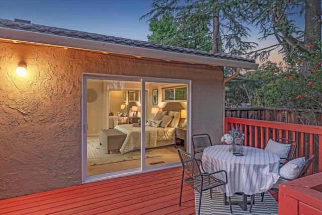 20154 KNOLLWOOD Drive, Saratoga, CA 95070