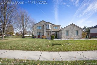 47630 Robins Nest Drive, Shelby Twp, MI 48315