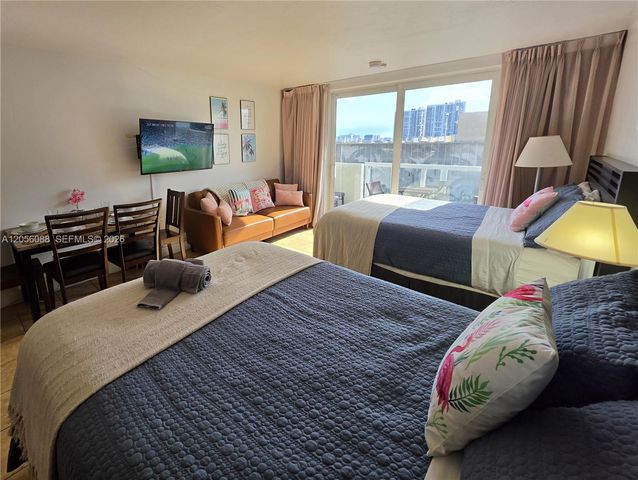 19201 Collins Ave 433, Sunny Isles Beach, FL 33160