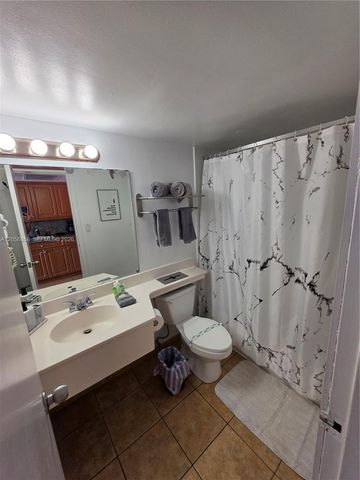 19201 Collins Ave 433, Sunny Isles Beach, FL 33160