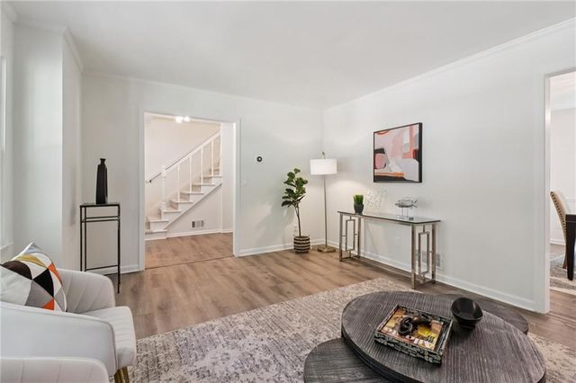 571 Densley Drive, Decatur, GA 30033