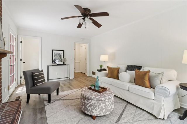 571 Densley Drive, Decatur, GA 30033