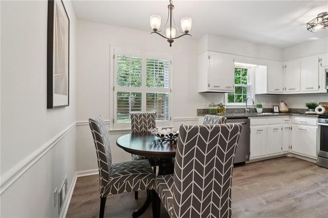 571 Densley Drive, Decatur, GA 30033