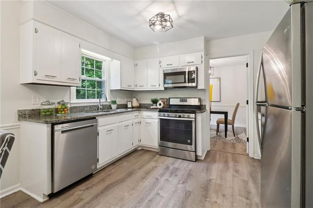 571 Densley Drive, Decatur, GA 30033