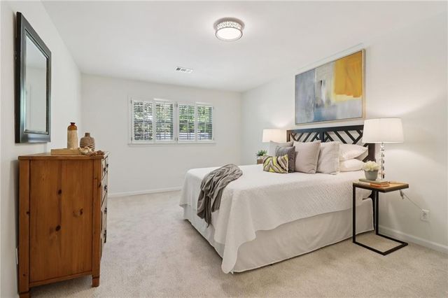 571 Densley Drive, Decatur, GA 30033