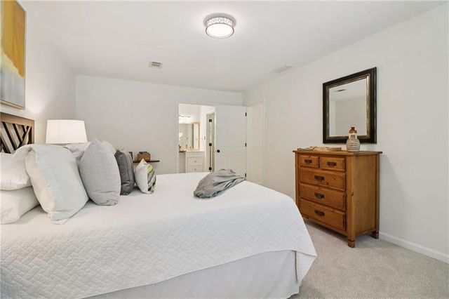 571 Densley Drive, Decatur, GA 30033