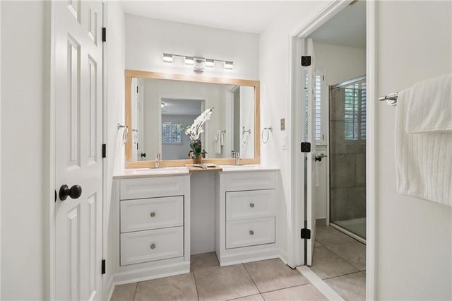 571 Densley Drive, Decatur, GA 30033