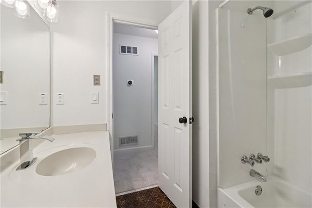 571 Densley Drive, Decatur, GA 30033