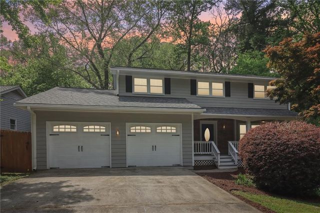 571 Densley Drive, Decatur, GA 30033