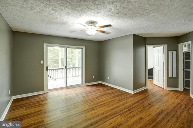 130 OAKLEIGH LN, Bumpass, VA 23024