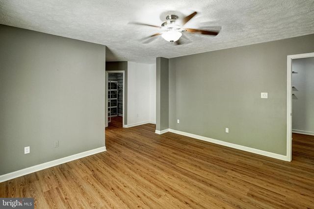 130 OAKLEIGH LN, Bumpass, VA 23024